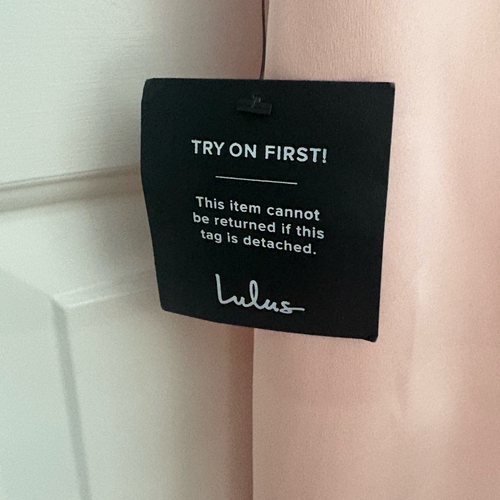 SALE!! 🔥Lulu's Blush One-Shoulder Gown, M - Picture 2 of 7